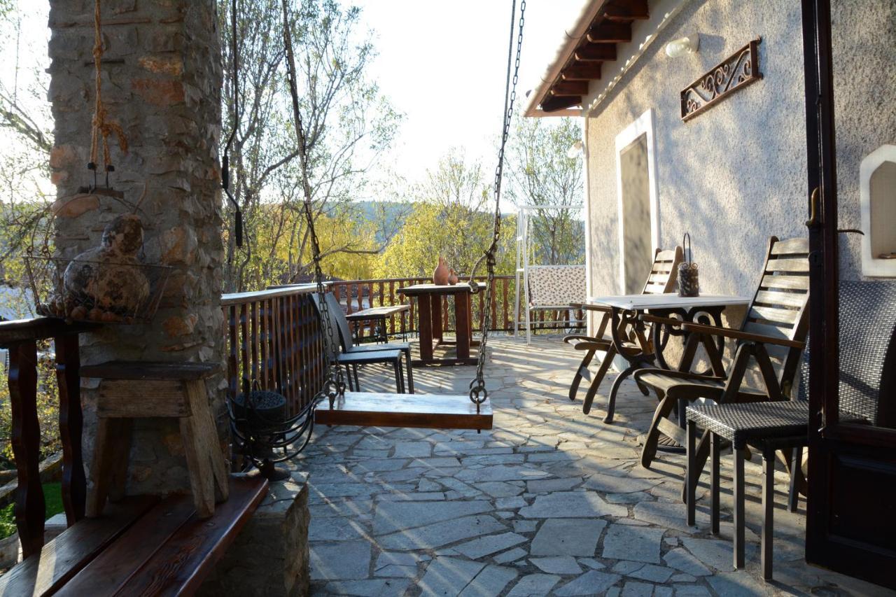 Giorgos' & Noula'S Cottage In Desfina Village- Near Delphi Екстериор снимка